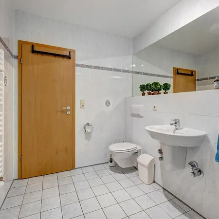 Апартаменты Ostseepark Waterfront Karavelle 3.5